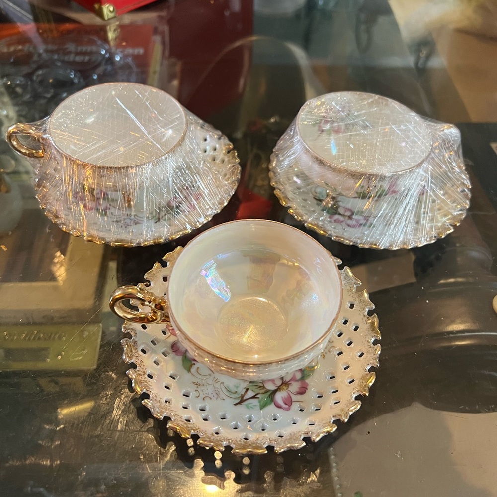 Vintage Tea Cups and Saucers